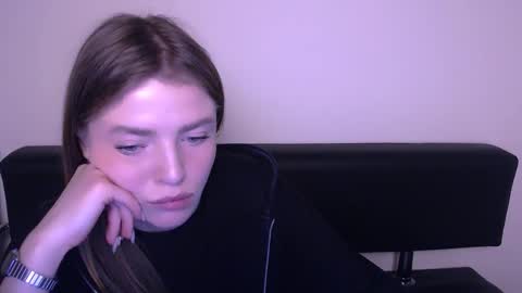 Olivia online show from 02-19-25, 12:55
