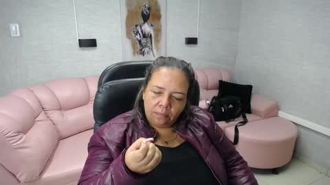 Penelope online show from 01-24-25, 12:10