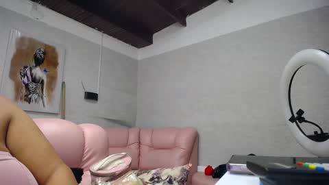 Penelope online show from 09-18-25, 12:29