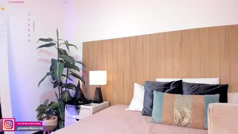 Snapshot of missprada chatting on 10-29-25, 11:45 Emma Prada online show from 10-29-25, 11:45