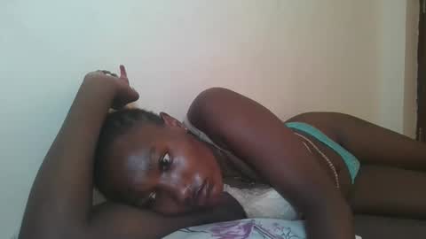 pretty gal online show from 05-25-26, 01:50