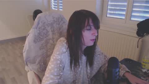 missthon online show from 12-13-24, 01:55
