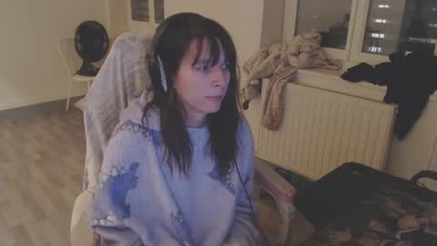 missthon online show from 12-15-24, 05:53