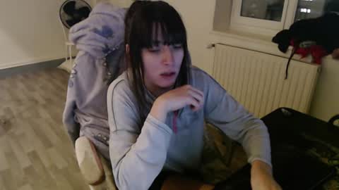 missthon online show from 12-25-24, 05:26