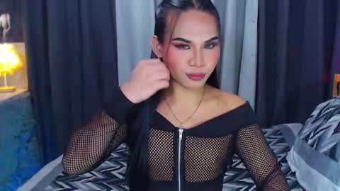 misstrishontop online show from 12-05-24, 12:44