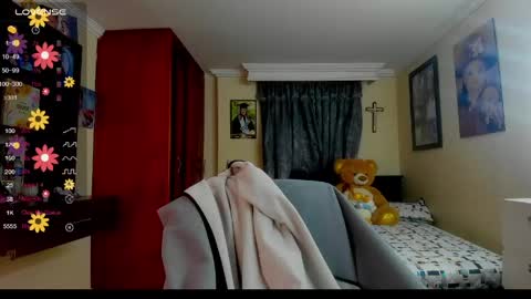 missvalery1 online show from 04-21-26, 01:42