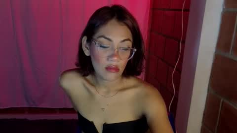 IG MISSVENUSS1 online show from 12-19-25, 07:04
