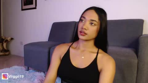 Snapshot of missvirggii chatting on 03-07-25, 05:17 missvirggii online show from 03-07-25, 05:17