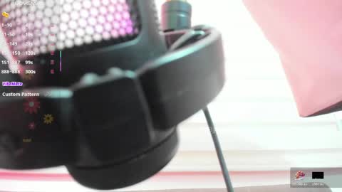 Pau OFmissweetpeach online show from 04-28-26, 11:10