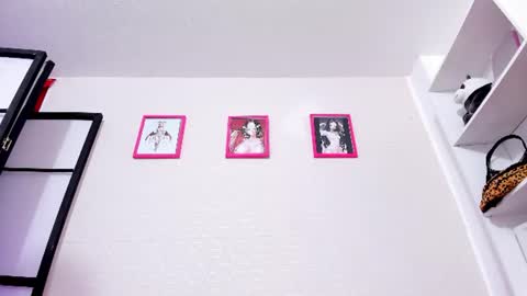 Pau OFmissweetpeach online show from 07-14-26, 08:03