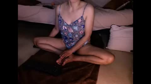 Snapshot of misswid chatting on 12-17-24, 11:17 Misswid online show from 12-17-24, 11:17