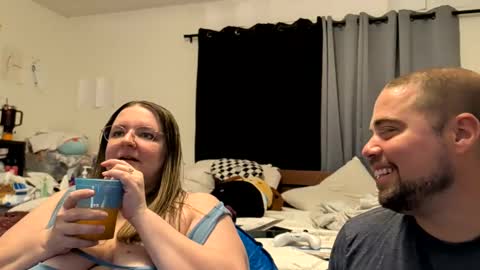 Snapshot of missytongue chatting on 10-25-25, 09:06 missytongue online show from 10-25-25, 09:06