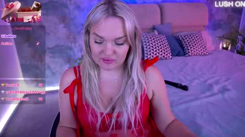 Snapshot of missyymartinezz chatting on 03-03-25, 12:05 Amely online show from 03-03-25, 12:05