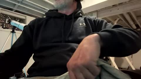 Snapshot of mister_bigg_dick chatting on 12-11-24, 03:45 AJ online show from 12-11-24, 03:45