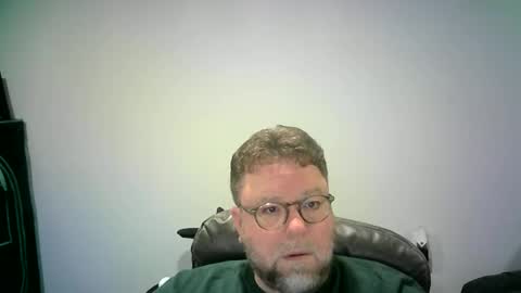 Snapshot of mister_happy567 chatting on 10-09-25, 05:16 Mr. Happy online show from 10-09-25, 05:16