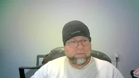 Snapshot of mister_happy567 chatting on 01-07-26, 05:32 Mr. Happy online show from 01-07-26, 05:32