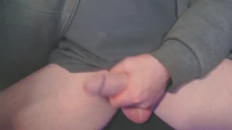 Snapshot of mistercreepy chatting on 03-01-25, 07:30 mistercreepy online show from 03-01-25, 07:30