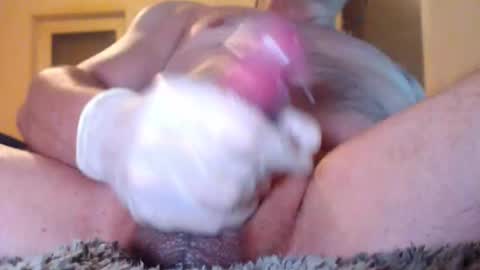 Snapshot of misterhorny85 chatting on 09-26-25, 04:27 misterhorny85 online show from 09-26-25, 04:27