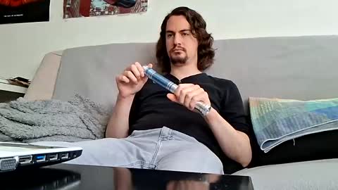 Snapshot of misterice93 chatting on 02-05-25, 02:16 MrWhite08 online show from 02-05-25, 02:16