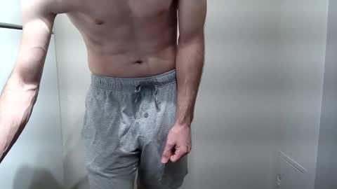 Snapshot of misterniceguy22 chatting on 01-19-26, 12:25 misterniceguy22 online show from 01-19-26, 12:25