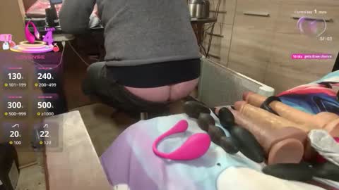 misteryman1956 online show from 12-01-25, 06:57