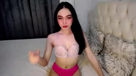 CRISHA  online show from 04-14-26, 08:53
