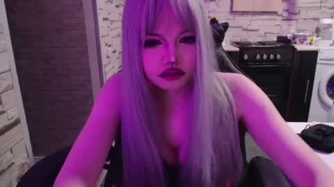Snapshot of mistr_daria_femdom chatting on 07-03-26, 04:19 mistr_daria_femdom online show from 07-03-26, 04:19