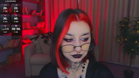 Marcelline online show from 05-15-26, 01:56