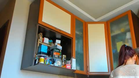 Victoria Eden online show from 04-27-26, 07:39