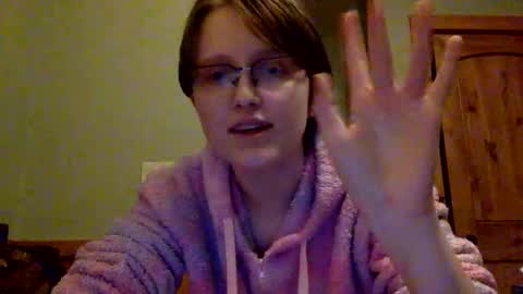 Snapshot of mistress_callie chatting on 03-29-26, 03:28 Lassie Cassie online show from 03-29-26, 03:28