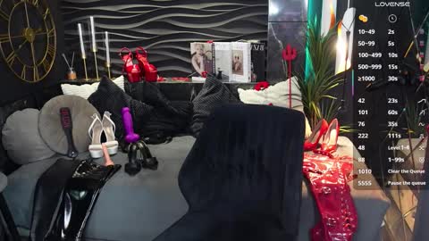 Darsy online show from 02-27-26, 01:44