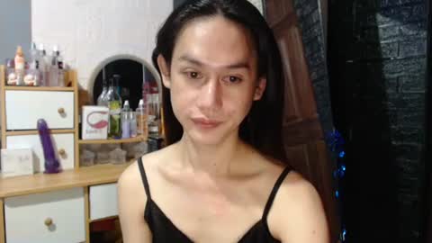 elizabeth online show from 01-10-25, 04:09