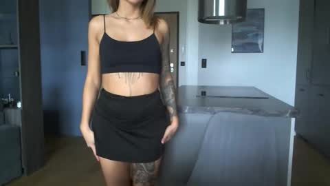 Snapshot of mistress_kasandrra chatting on 11-09-25, 09:18 Mistress Cassie - Cash online show from 11-09-25, 09:18