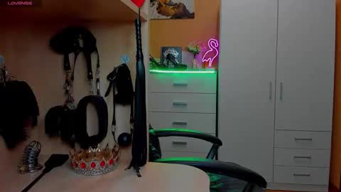 Mistress Kristi online show from 04-29-26, 06:47