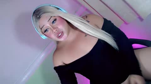 mistress_marta69 online show from 11-24-25, 08:52