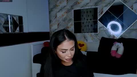 Snapshot of mistress_meryem chatting on 09-16-25, 11:06 mistress_meryem online show from 09-16-25, 11:06