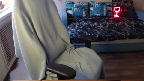 Miss Bailey online show from 01-26-25, 01:25