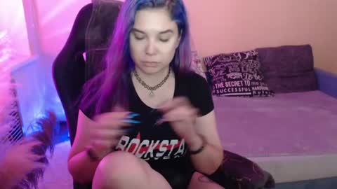 Miss Bailey online show from 07-28-26, 07:39