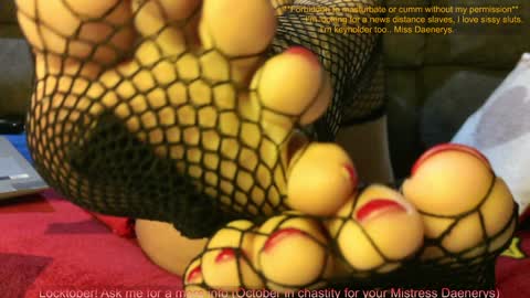 Snapshot of mistressdaenerys chatting on 01-18-25, 06:21 Mistress Daenerys online show from 01-18-25, 06:21