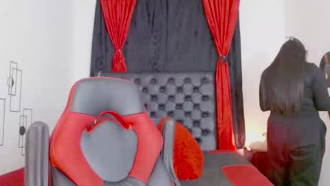 Snapshot of mistresslombana_666 chatting on 09-13-25, 04:23 Mistresslombana online show from 09-13-25, 04:23