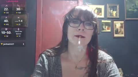 Snapshot of mistressthrope chatting on 10-30-25, 11:16 MistressThrope online show from 10-30-25, 11:16