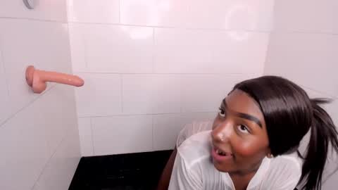 Snapshot of mistt_miaa chatting on 11-14-25, 08:07 mistt_miaa online show from 11-14-25, 08:07