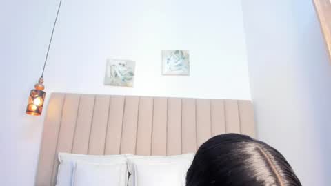 mistt_miaa online show from 06-11-26, 02:53