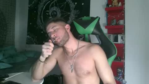 Snapshot of mistxss chatting on 01-09-25, 11:03 mistxss online show from 01-09-25, 11:03