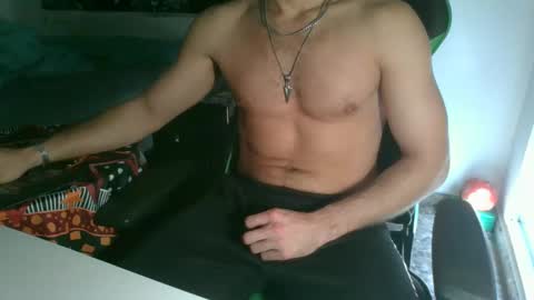 Snapshot of mistxss chatting on 03-11-25, 12:28 mistxss online show from 03-11-25, 12:28