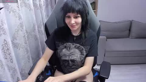 misty_dark online show from 08-01-26, 05:12