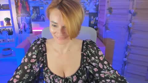 MistyBarnes NONUDE MODEL online show from 01-24-25, 02:41