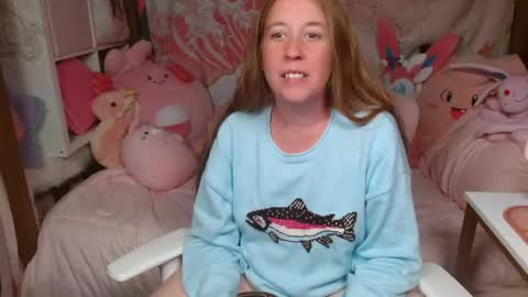 Snapshot of mistymystic chatting on 05-09-26, 01:00 Misty online show from 05-09-26, 01:00
