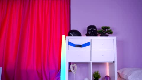 Snapshot of mistyreeds chatting on 02-19-26, 06:20 Misty online show from 02-19-26, 06:20