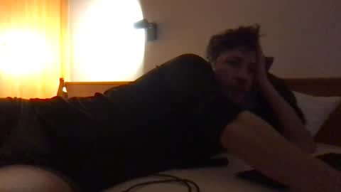 Snapshot of mitchel_new chatting on 01-18-26, 03:21 Mitchel New online show from 01-18-26, 03:21